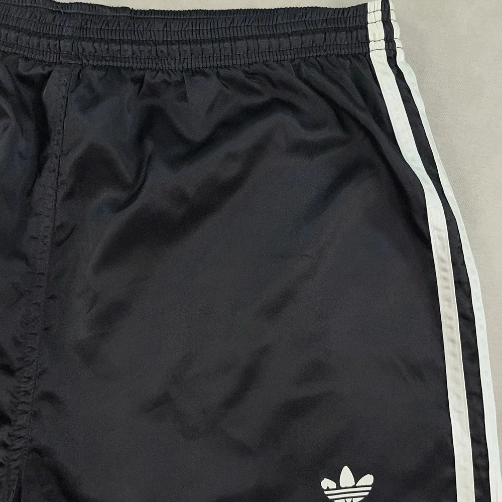 Vintage Adidas Nylon Shorts 80s M Sprinter Shiny Satin Retro Glanz Vigo Soccer